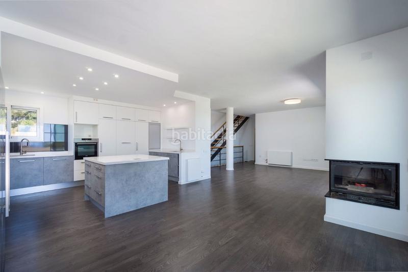 Foto 30a858a7-ca3e-4867-9e4c-a43854767e1e. Alquiler chalet situación y vistas en Cabrils