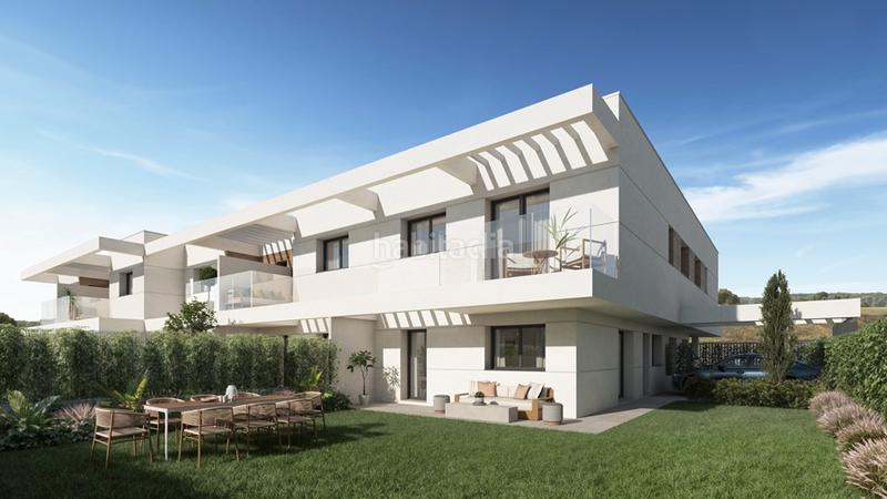 Foto 2a98d7f6-75c8-4c13-ae70-1142018392a0. Casa adossada a calle del monasterio santa isabel 86 a Valladolid