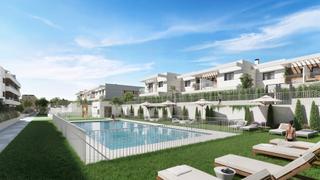 Semi detached house in Calle del Monasterio Santa Isabel 86