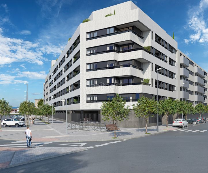 Foto 4b9a6bce-3451-4699-92f3-d334f320ba1f. Flat 108m<sup>2</sup> in calle del arroyo bueno 1 in Villaverde Alto Madrid