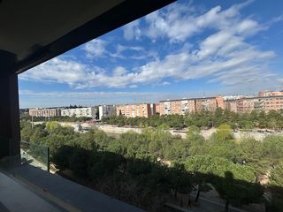 Apartament a Paseo de la Virgen del Puerto 27