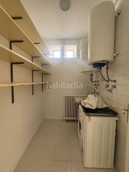 Foto 57f88aec-78db-47ad-afe9-00211f036cc7. Pis amb calefacció a Argüelles Madrid