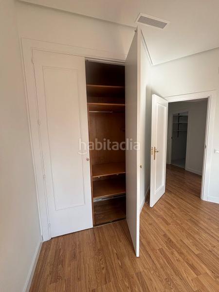 Foto 5a9e5d27-3aaa-45b1-a1df-a19078aa425d. Pis amb calefacció a Argüelles Madrid