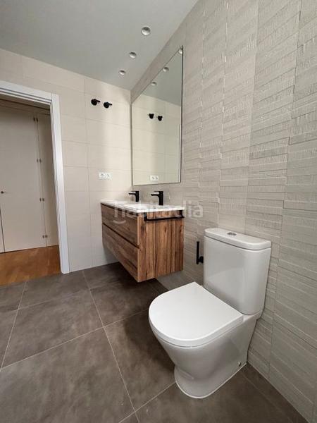 Foto 69fb2d29-c5f7-4829-bbfd-b7dd4e02236e. Pis amb calefacció a Argüelles Madrid