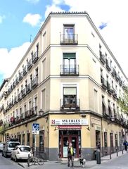 Lloguer Local Comercial  Sombrerer�a. Local en alquiler en centro  lavapies, 1 dormitorio.