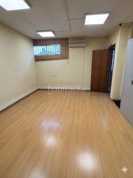 Foto 596deb3d-c6e0-4a28-a5c9-8604b066e9a9. Nave industrial  en venta en barrio la estación, 3 dormitorios. en Madrid
