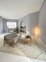 Flat  Monte esquinza. Piso en venta en chamberí  almagro, 2 dormitorios.
