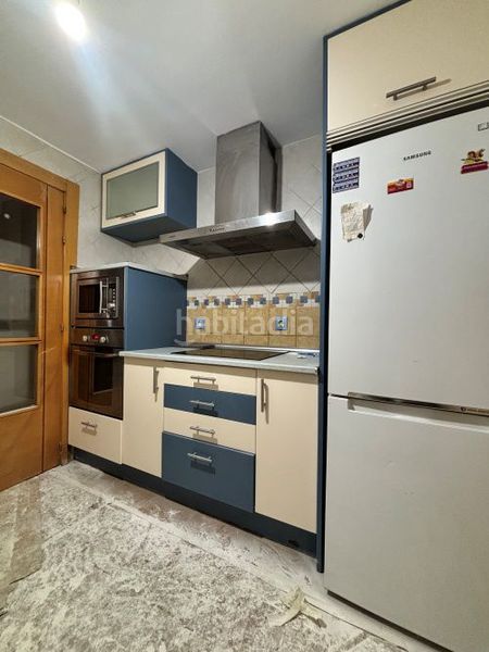 Foto 1fce35a5-5943-4328-b377-c62afce01df7. Casa adossada amb calefacció a Entrevías Madrid