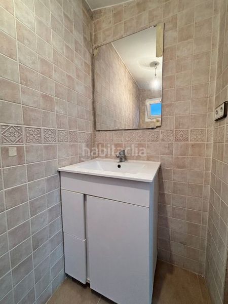 Foto e950b277-4d9a-4491-a50e-c4150dfd90a7. Casa adossada amb calefacció a Entrevías Madrid
