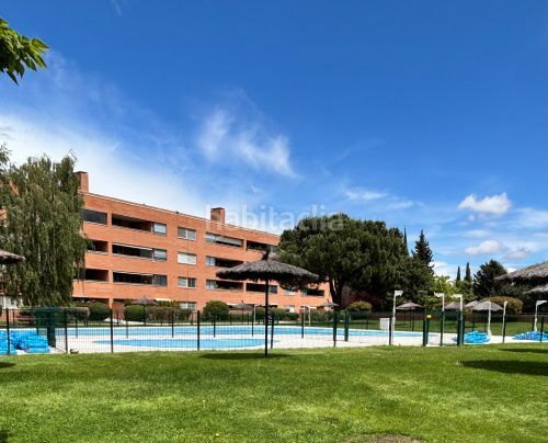 Foto 4e2cc3d2-2dab-402a-9a1d-001473f9203e. Rent flat with heating parking in Timón Madrid
