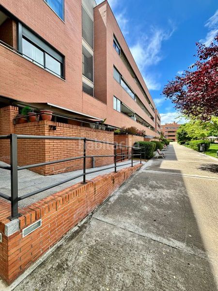 Foto bdd4499d-ad12-4e81-97b4-20b30a639a85. Rent flat with heating parking in Timón Madrid