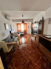 Rent Flat  Reina victoria. Piso en alquiler en moncloa  vallehermoso, 2 dormitorios.
