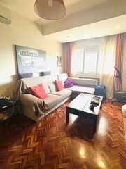 Rent Flat  Reina victoria. Piso en alquiler en moncloa  vallehermoso, 2 dormitorios.