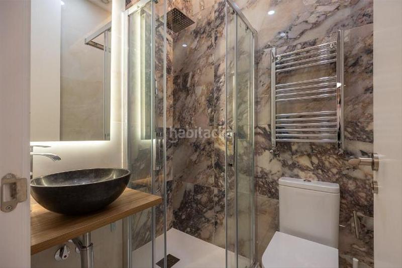 Foto d18cd589-a596-480b-a5cd-6dfa865f3f1b. Piso en Cortes-Huertas Madrid