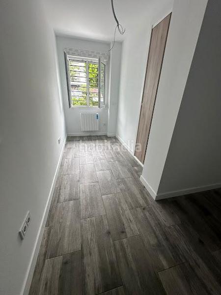 Foto f03e8b7f-53bd-411c-a03d-88f382ce1f1f. Piano terra con parcheggio in Juan de la Cierva Getafe