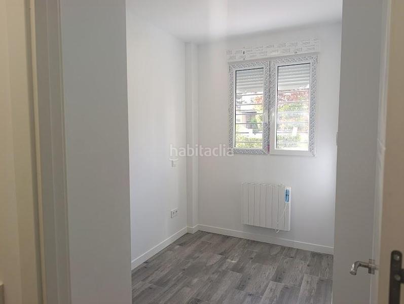 Foto ab307928-becc-4bae-8528-b3a91c286607. Planta baixa amb aparcament a Juan de la Cierva Getafe