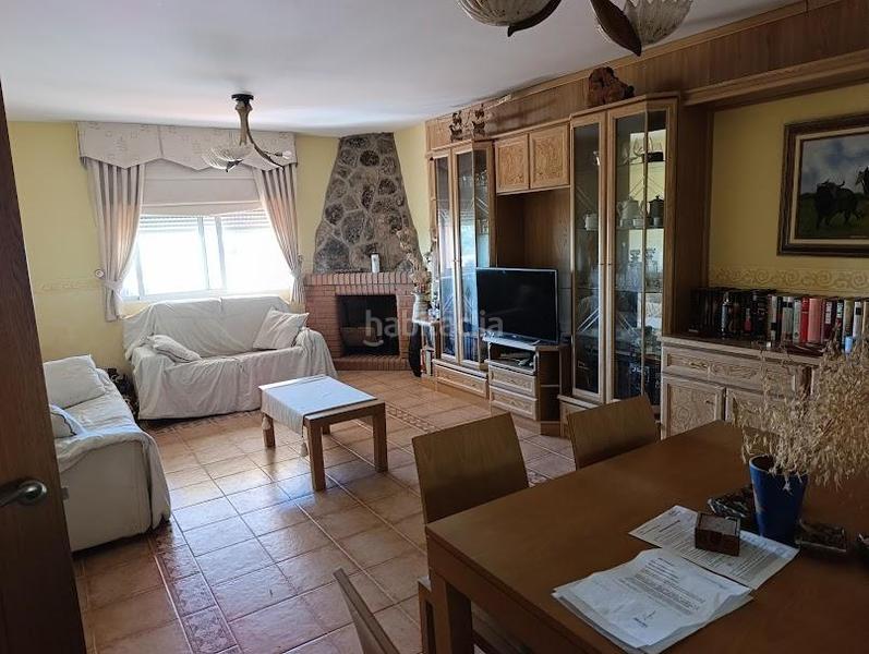 Foto 662af2b8-93b0-4b8e-8642-e8790bb9e270. Casa en Méntrida