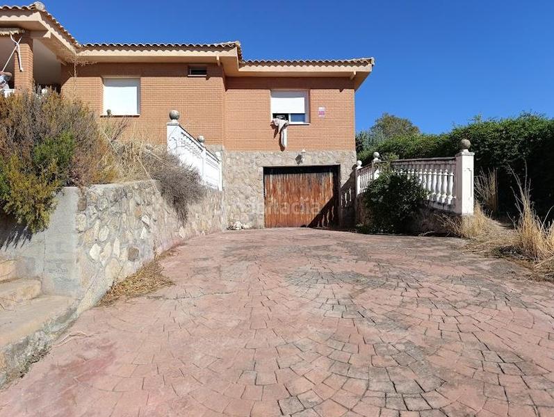 Foto af9f1065-b158-4d79-9b04-a4651434dfeb. Casa en Méntrida