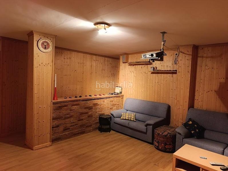 Foto 1774e3ad-99a4-4e81-b00c-3a51c1ea142d. Maison avec chauffage parking piscine dans Méntrida