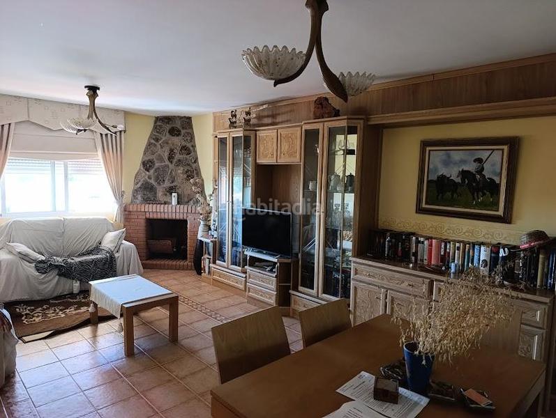 Foto a64d2140-5457-4f90-bfe4-6f4aa9520d07. Maison avec chauffage parking piscine dans Méntrida