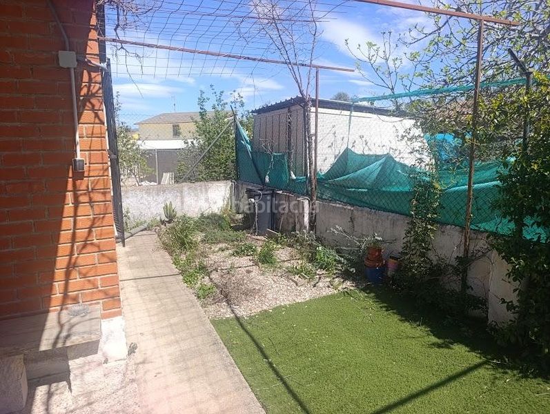 Foto 03f46edc-a3eb-4de6-a072-136c85829597. Casa amb piscina a Escalona