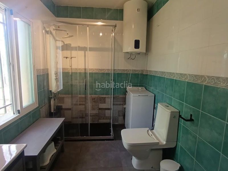 Foto e06d99ce-c613-47db-9d1d-81bc67ddd697. Casa amb piscina a Escalona
