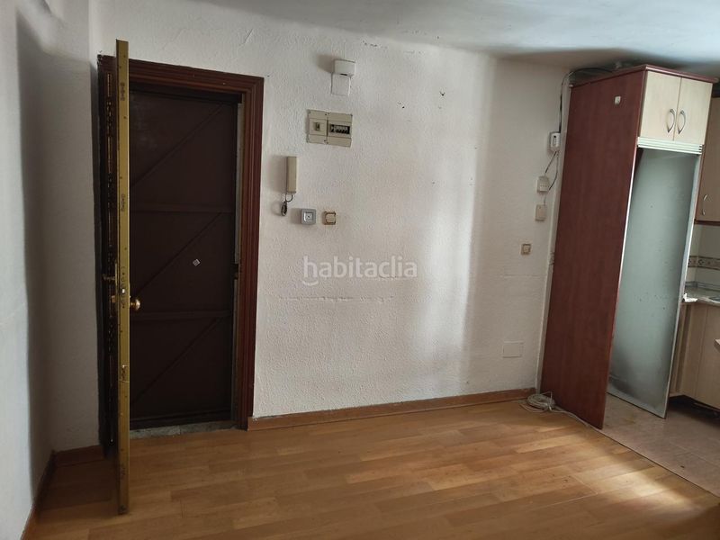 Foto 18d42bd1-a461-4cc3-bf8a-b96b842397e4. Pis a Villaverde Alto Madrid