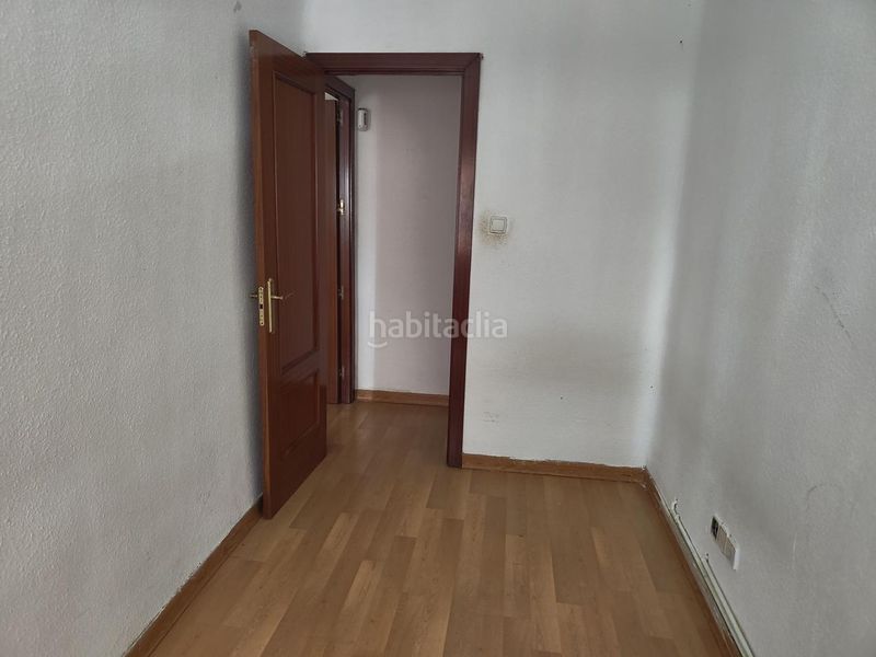 Foto 43c35599-719a-4ce7-9e32-37f0f9540c72. Pis a Villaverde Alto Madrid