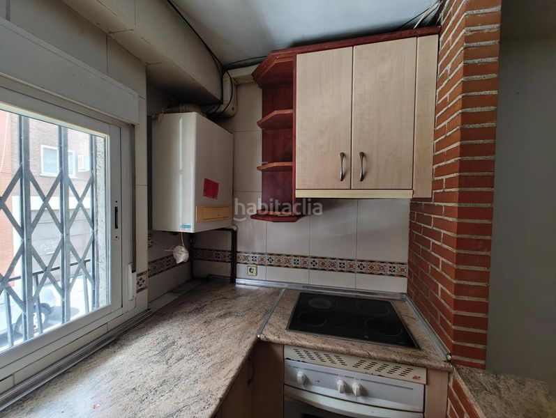 Foto d3517cdb-f99e-48ad-b107-8c30ff7545f5. Pis a Villaverde Alto Madrid