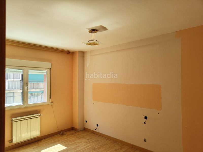 Foto 13d9d19d-f5a9-4fb0-94c7-12bef0a769f1. Pis a Entrevías Madrid