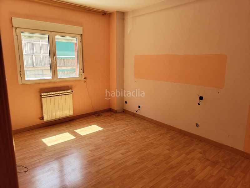 Foto dbe16470-96e8-4592-8357-964919686f8d. Pis a Entrevías Madrid