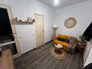 Studio  Carrer de viladomat. En calle viladomat junto a calle manso