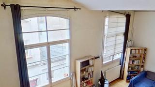 Loft  Carrer de blesa. Bonito loft de 40m² + altillo de 15m² con grandes ventanales a c