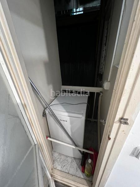 Foto 112e608b-18f5-4f25-b20f-beb7a947581b. Estudio  en calle viladomat junto a calle manso en Barcelona