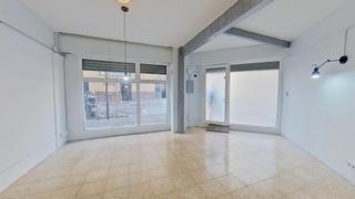 Local Comercial en Carrer de Mata