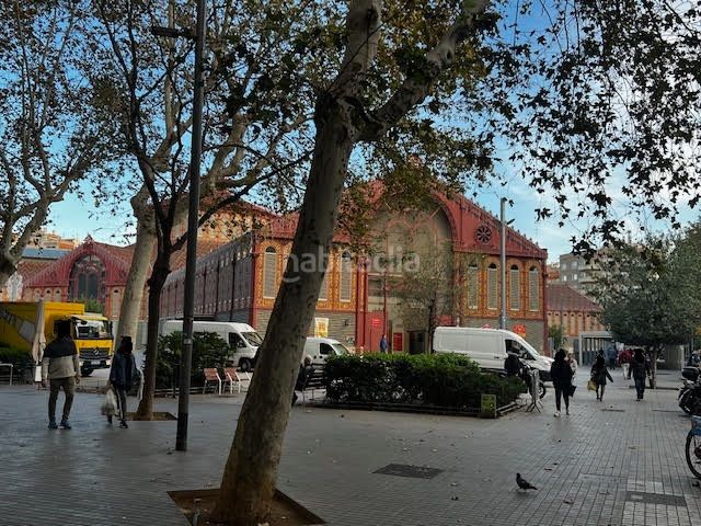 Foto 8f4312dd-c600-4d1e-a071-24dc1a234489. Estudi a Sant Antoni Barcelona