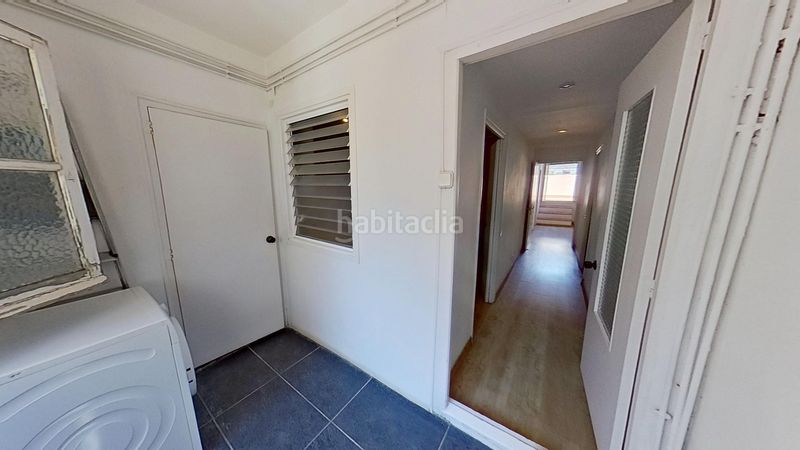 Foto e6f80437-e33c-4e72-9c7a-269d20f55a90. Àtic a El Poble Sec - Parc de Montjuïc Barcelona