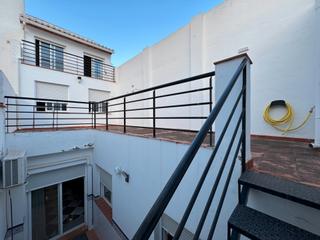 Casa adosada  Carrer 9 d'octubre. Oportunidad grandiosa casa adosada