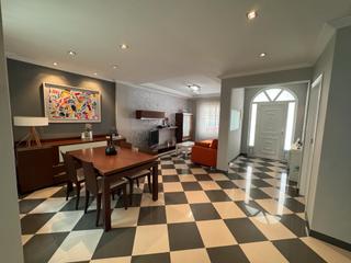 Casa a schiera  Carrer d'oliva. Impecable casa adosada