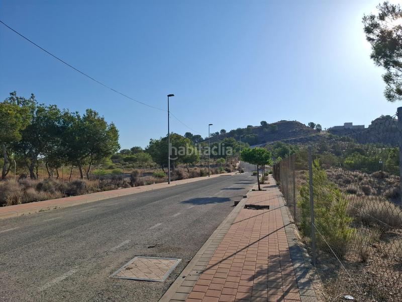 Foto 2ac0f5a5-dc97-4085-bdc4-af6b64f4eba6. Terreno residencial parcela urbana en zona residencial de cantalares en Murcia