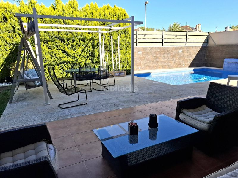 Foto d59e1012-bd8e-4d2b-b80c-dae514e189ed. Xalet amb calefacció aparcament piscina a El Esparragal Murcia