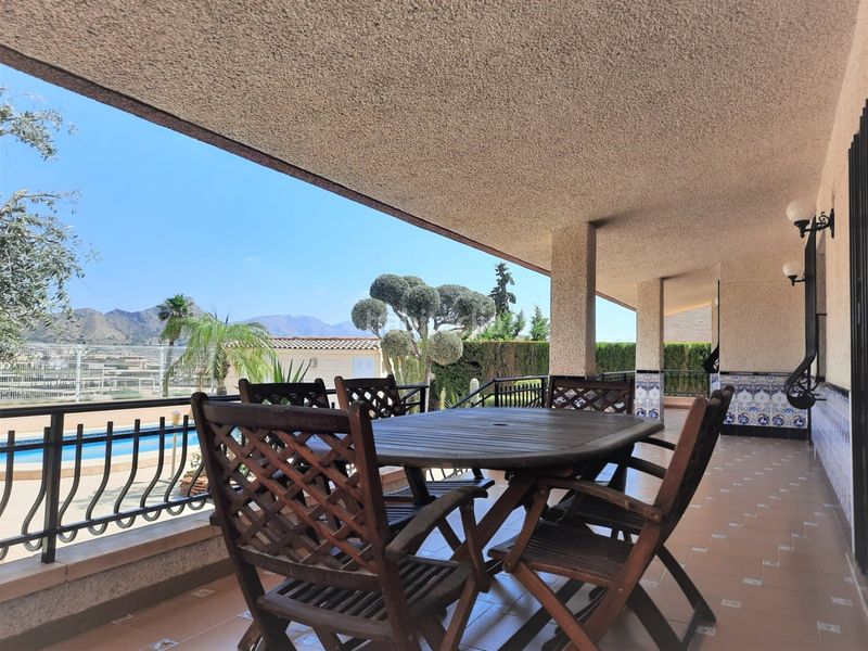 Foto 4ac88d3c-105d-4960-8655-367f9d6d1f95. Xalet amb aparcament piscina a El Esparragal Murcia