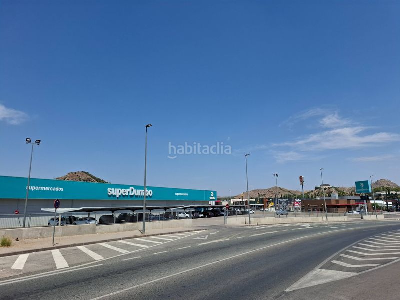 Foto 426e799a-dd68-4a3c-b4fc-84441e9f5546. Pis amb aparcament piscina a El Esparragal Murcia