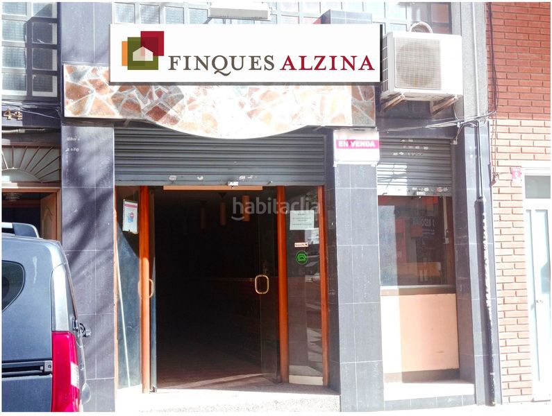 Foto c1d03fb5-465c-4dd5-8f1e-79bbb5c7c088. Local comercial a El Pedró Cornellà de Llobregat