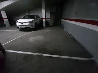 Parking voiture à La Florida. Plaza de parquin en venta