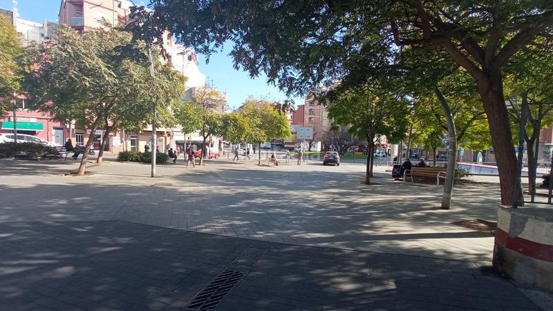 Foto cbcff225-aeb3-4941-bf3b-35662b0a21ab. Posto auto in Pubilla Cases Hospitalet de Llobregat (L´)
