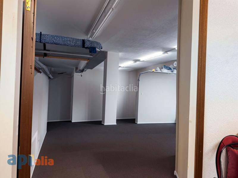 Oficina  Carrer del mestre joan corrales. Exclusivo oficinas en venta en esplugues unicas!!!