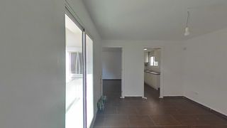 Pis  Carrer de rafael campalans. Vivienda reformada en rentabilidad con inquilino - torrassa