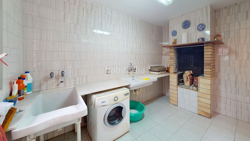 Foto 1eb3a081-aa17-4f08-967d-5da51a090cd7. Casa amb calefacció aparcament a La Roureda Viladecans