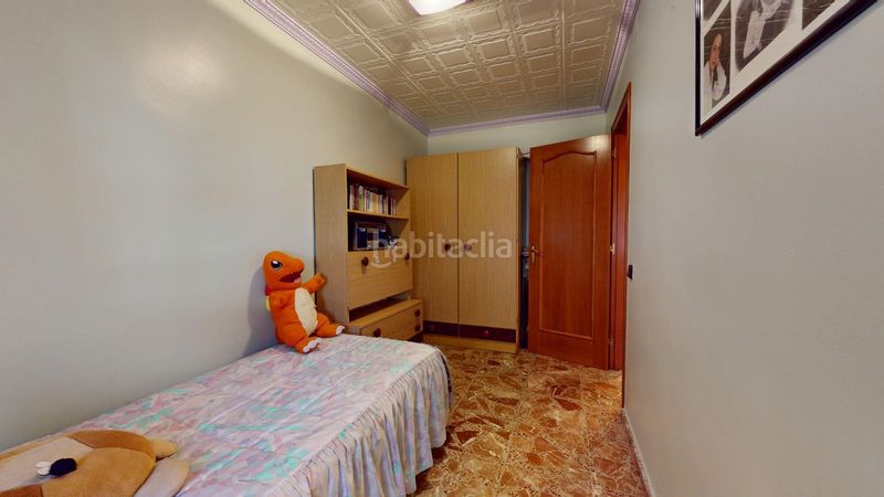 Foto 43ab8787-0ec0-4246-b782-84c6f016987c. Casa amb calefacció aparcament a La Roureda Viladecans
